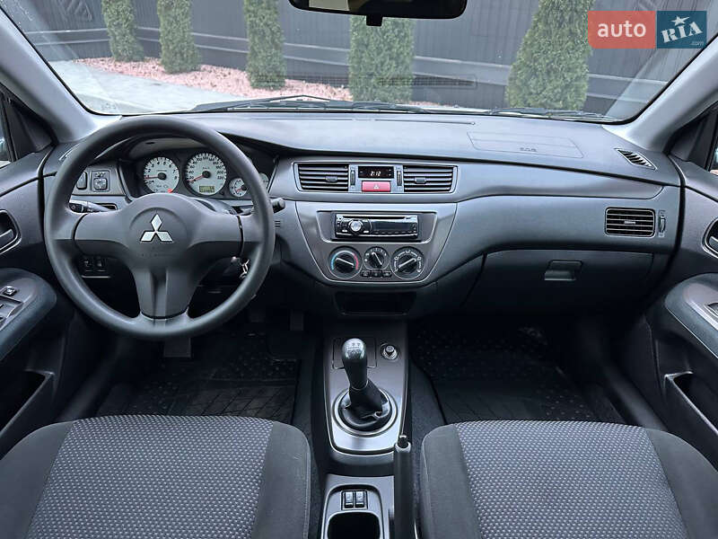 Седан Mitsubishi Lancer 2008 в Дніпрі