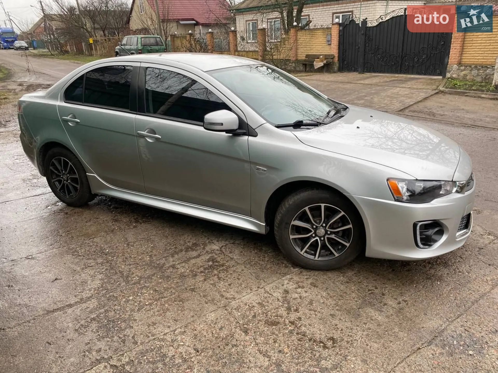 2016 Mitsubishi Lancer - мініатюра 14