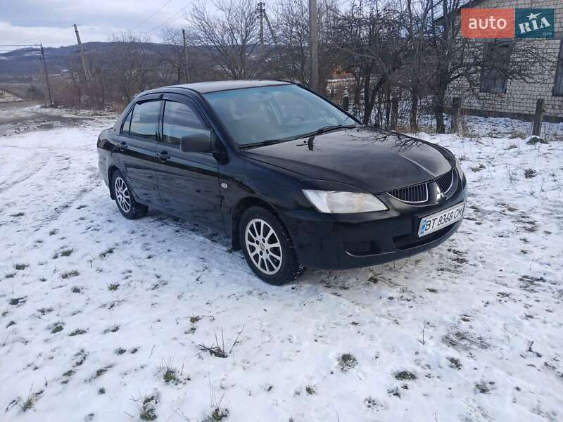 Седан Mitsubishi Lancer 2005 в Герце