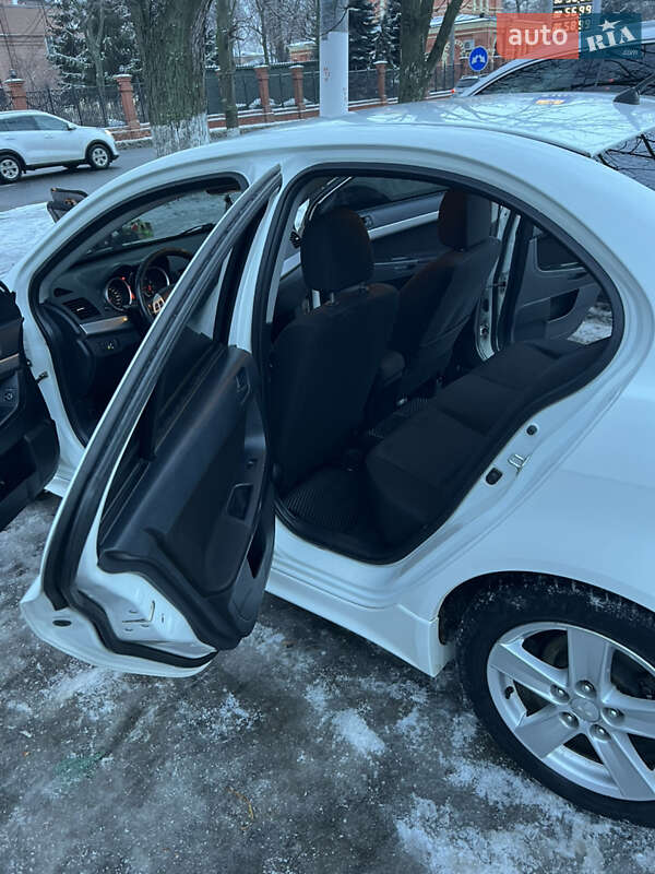 Седан Mitsubishi Lancer 2009 в Харькове фото 10 Седан Mitsubishi Lancer 2009 в Харькове