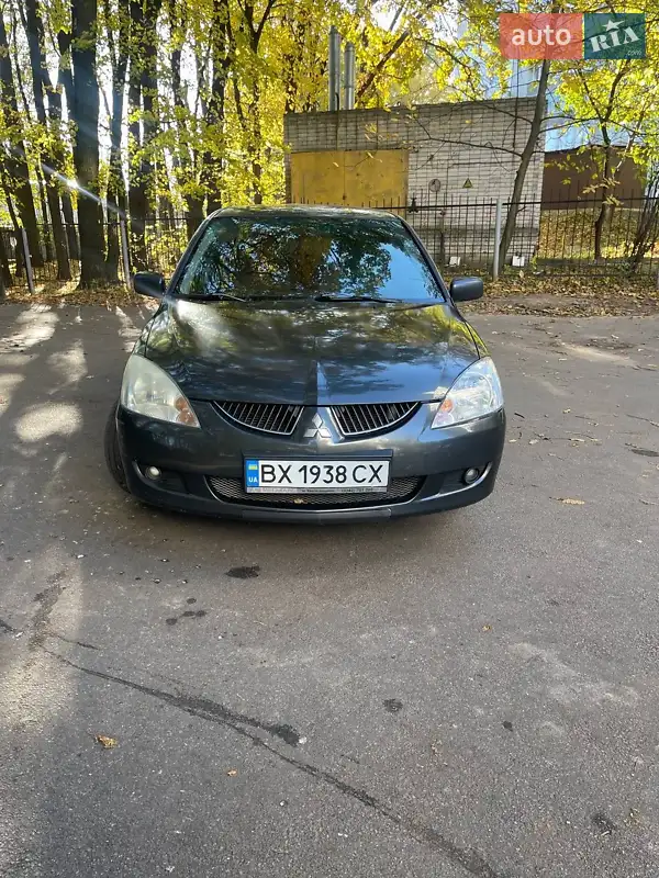 Mitsubishi Lancer