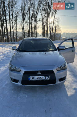 Седан Mitsubishi Lancer 2009 в Львове