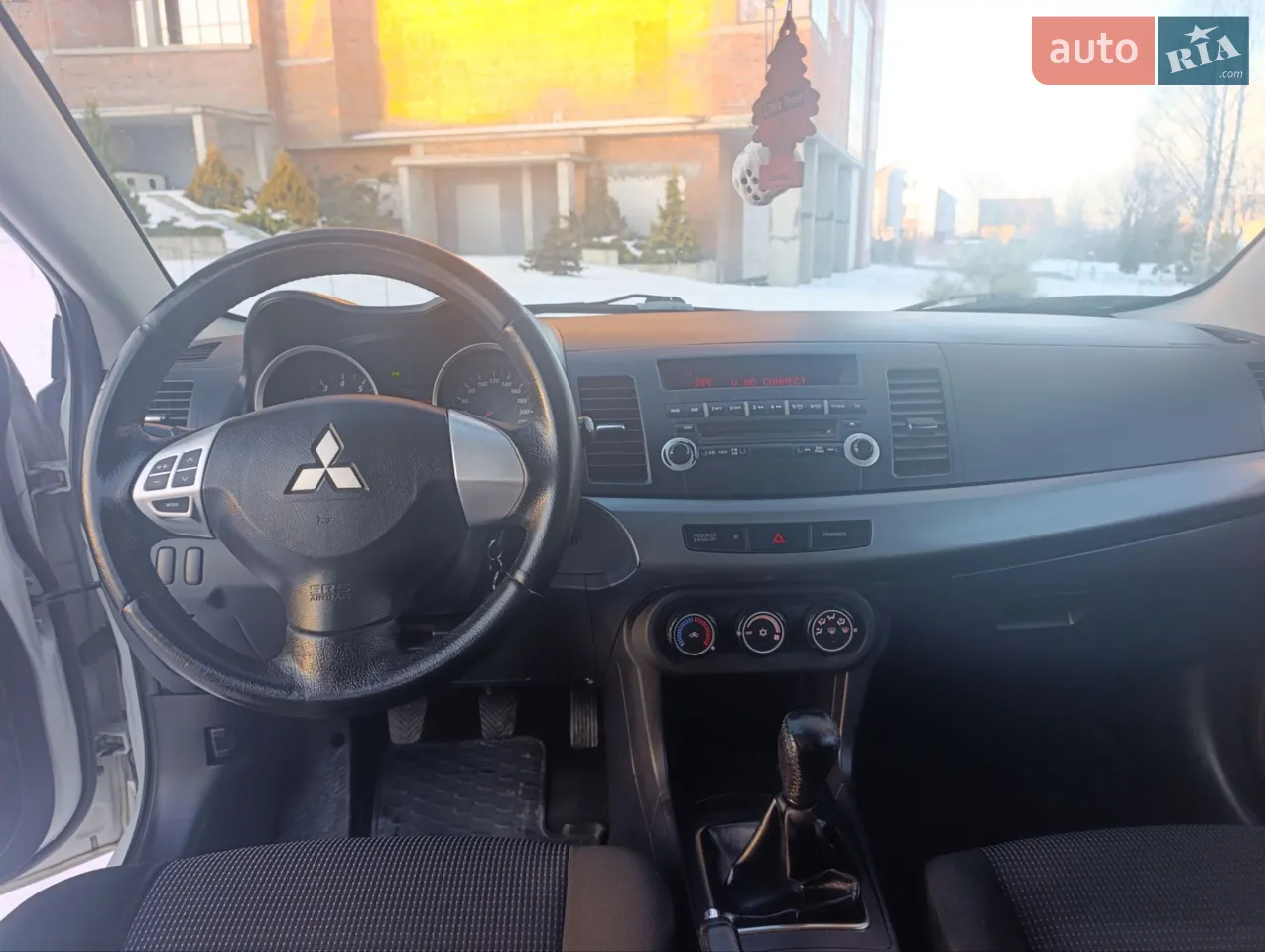 2011 Mitsubishi Lancer - мініатюра 16