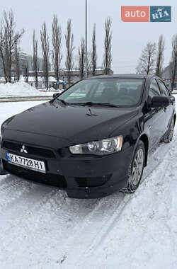 Седан Mitsubishi Lancer 2008 в Киеве