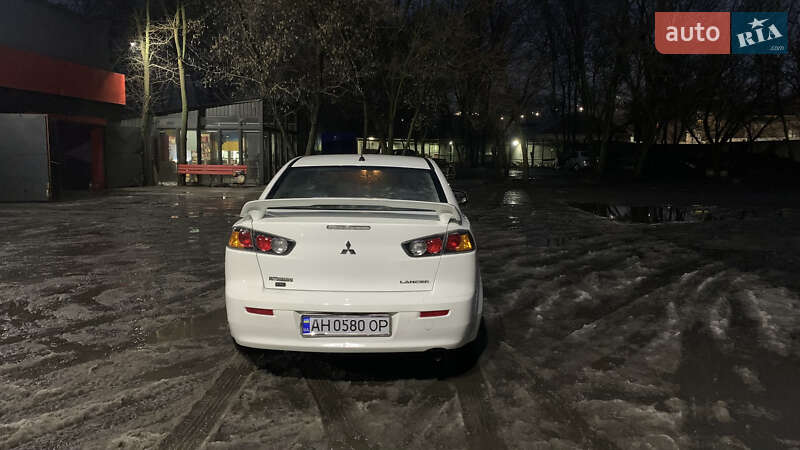 Седан Mitsubishi Lancer 2012 в Тернівці