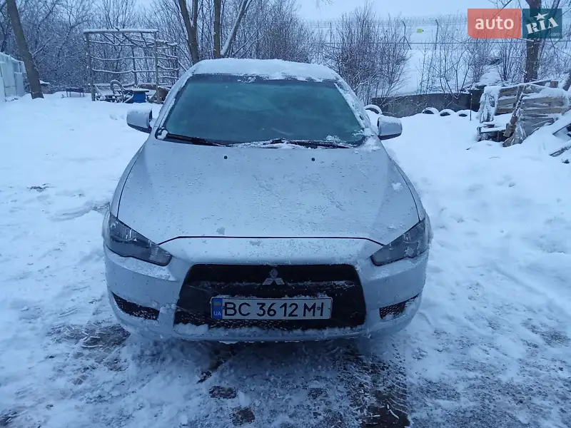 Mitsubishi Lancer 2011
