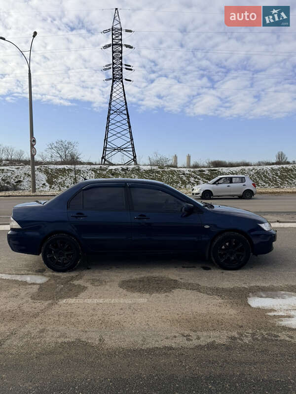 Седан Mitsubishi Lancer 2006 в Одессе