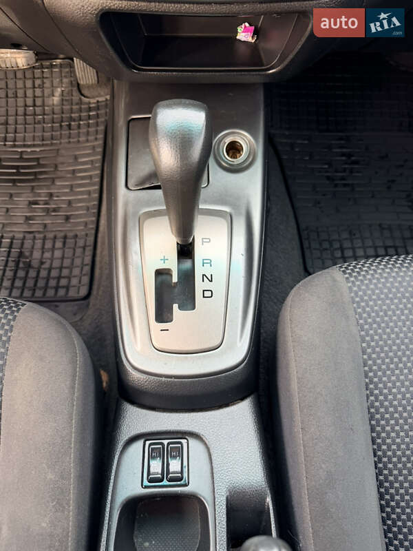 Седан Mitsubishi Lancer 2006 в Одессе