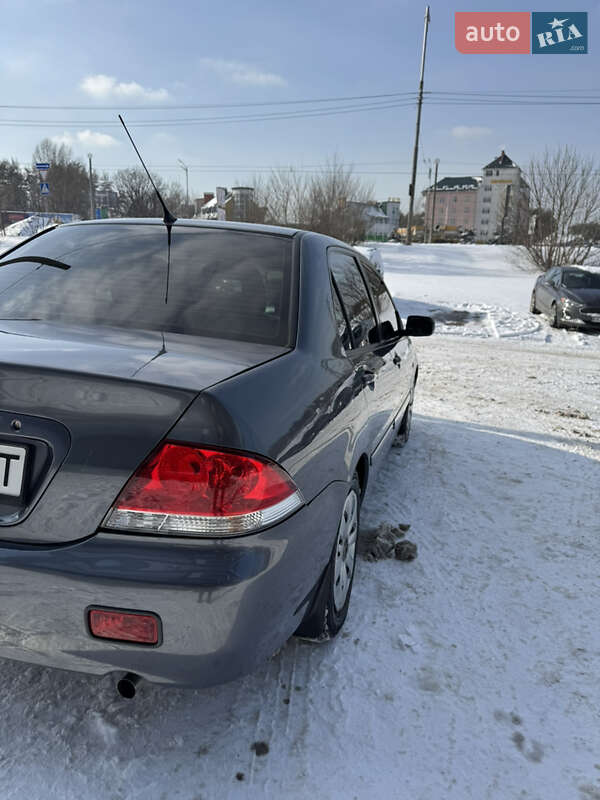 Седан Mitsubishi Lancer 2009 в Киеве фото 20 Седан Mitsubishi Lancer 2009 в Киеве