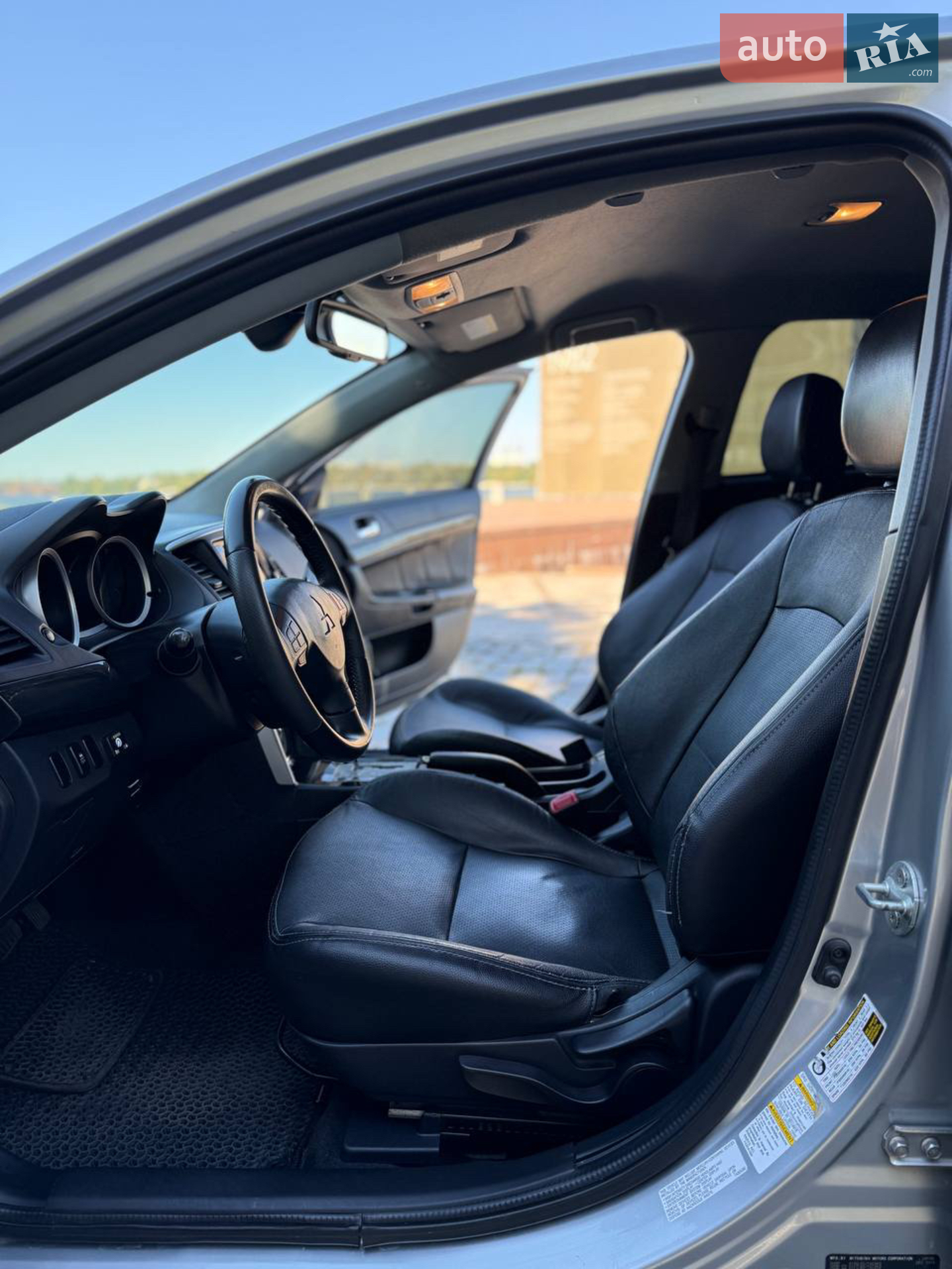 2015 Mitsubishi Lancer - мініатюра 12