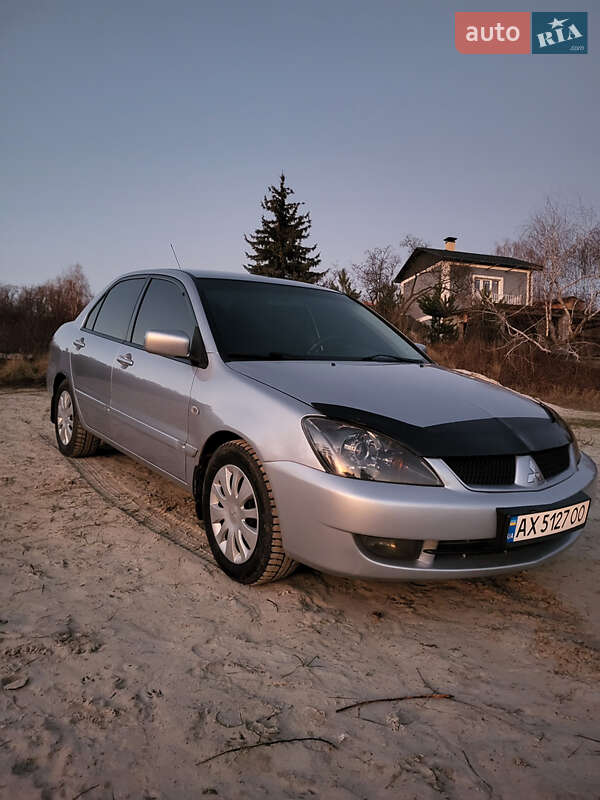 Седан Mitsubishi Lancer 2007 в Люботине