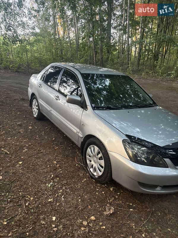 Седан Mitsubishi Lancer 2007 в Люботине