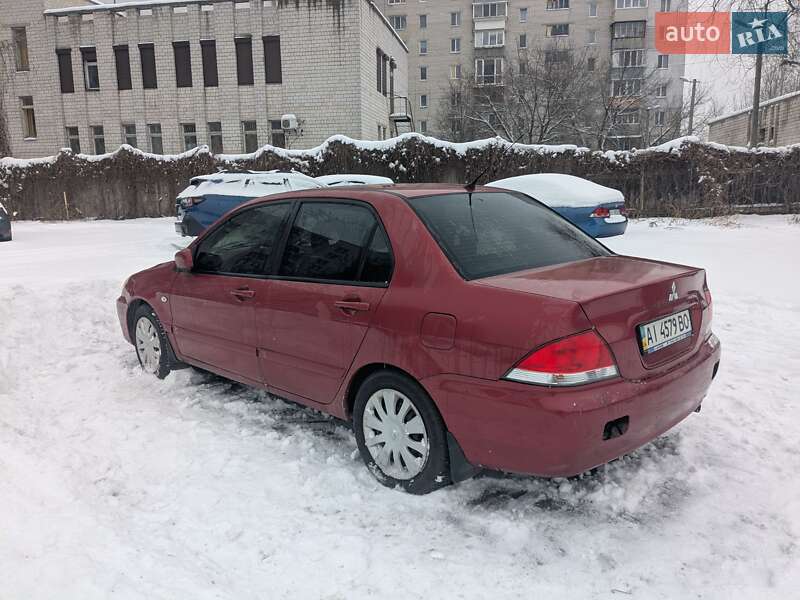 Седан Mitsubishi Lancer 2008 в Киеве