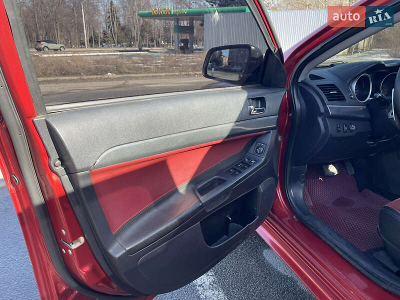 Седан Mitsubishi Lancer 2008 в Днепре