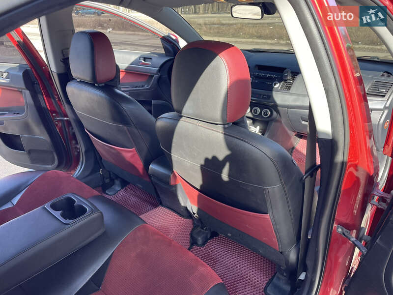 Седан Mitsubishi Lancer 2008 в Днепре