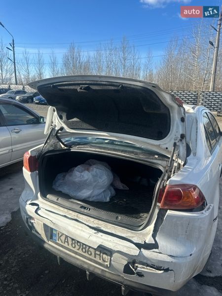 Седан Mitsubishi Lancer 2008 в Киеве