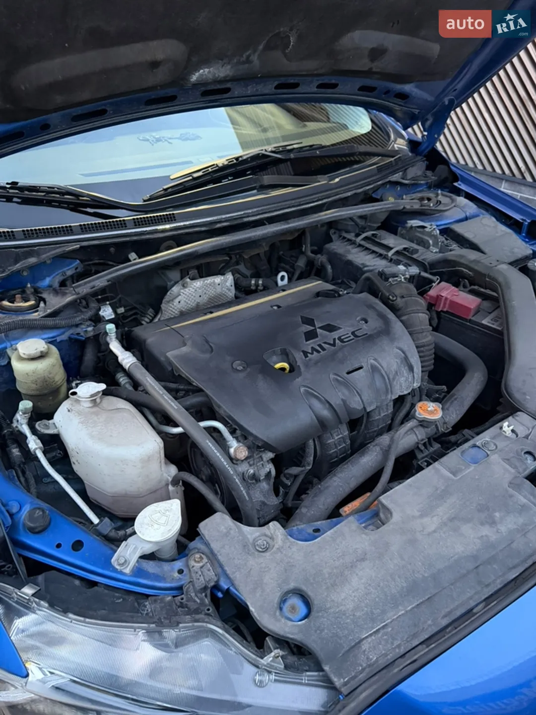 2010 Mitsubishi Lancer - мініатюра 8