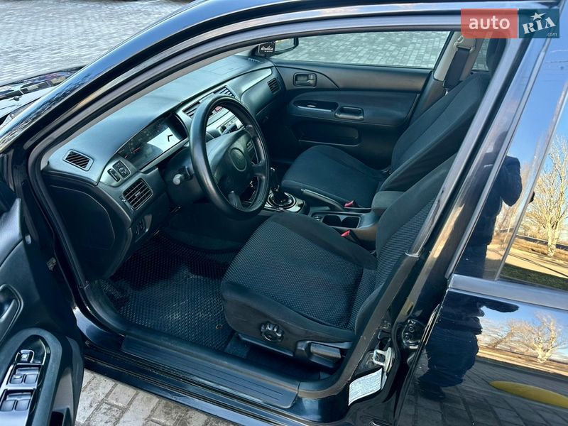 Седан Mitsubishi Lancer 2005 в Каменском