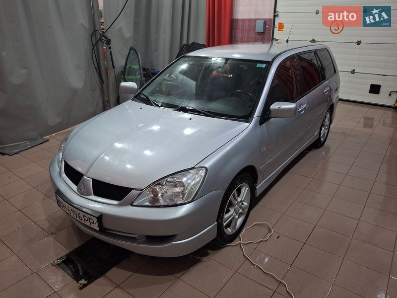 Универсал Mitsubishi Lancer 2006 в Южноукраинске