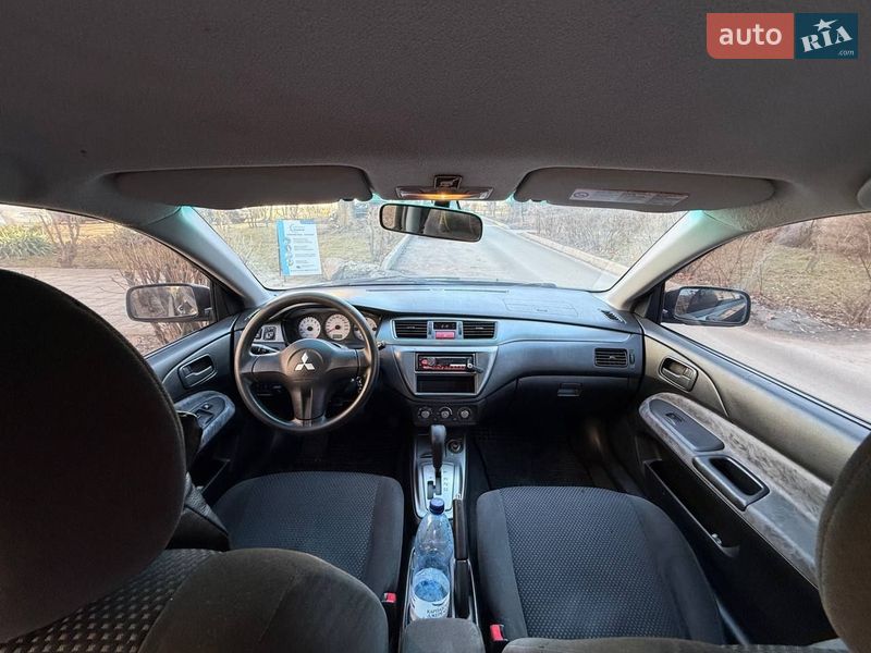 Седан Mitsubishi Lancer 2007 в Киеве
