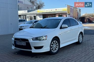 Седан Mitsubishi Lancer 2012 в Прилуках