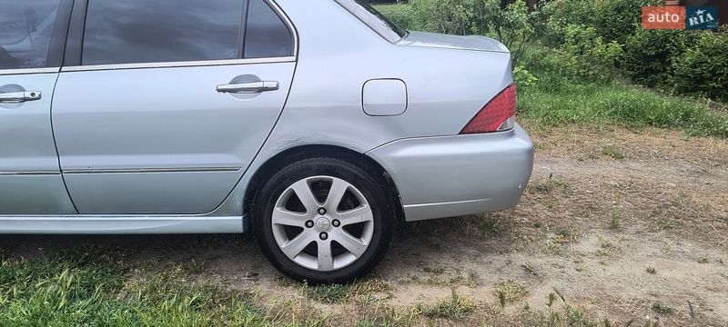 Седан Mitsubishi Lancer 2004 в Запорожье