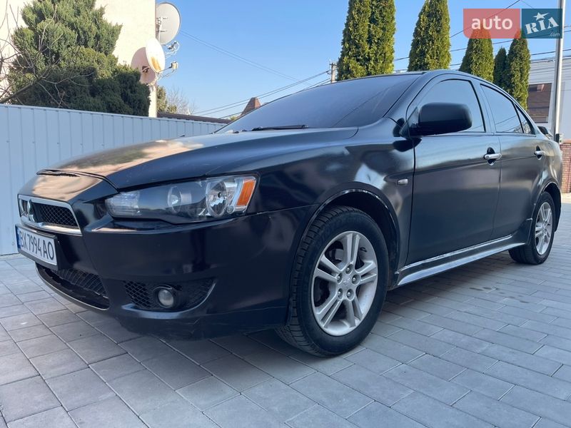 Седан Mitsubishi Lancer 2007 в Черновцах