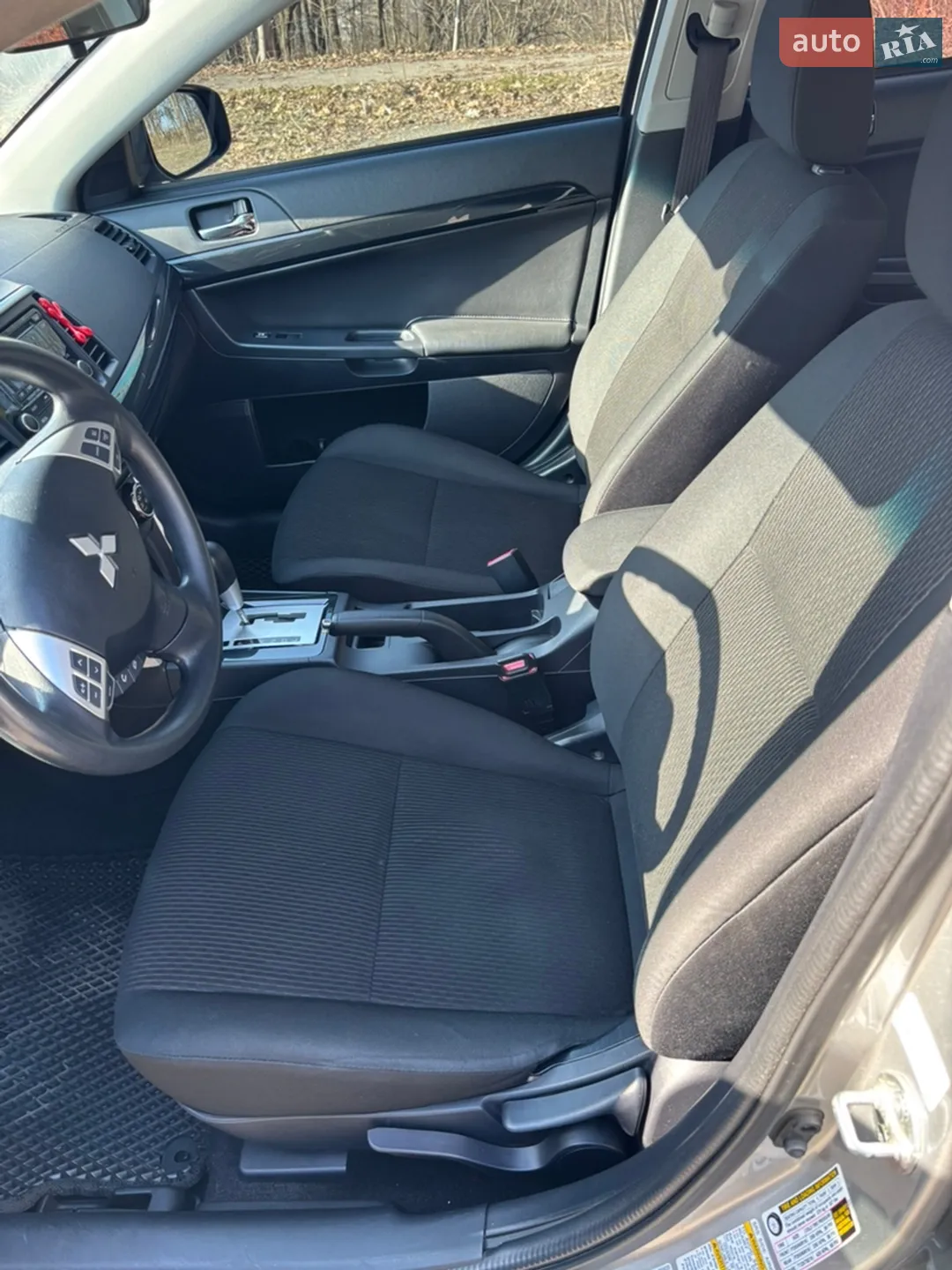 2015 Mitsubishi Lancer - мініатюра 12