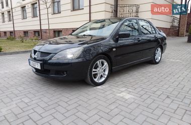 Седан Mitsubishi Lancer 2004 в Золочеве