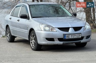 Седан Mitsubishi Lancer 2004 в Дніпрі
