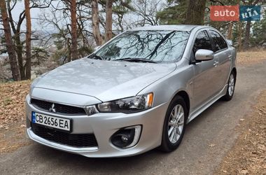 Седан Mitsubishi Lancer 2015 в Чернігові