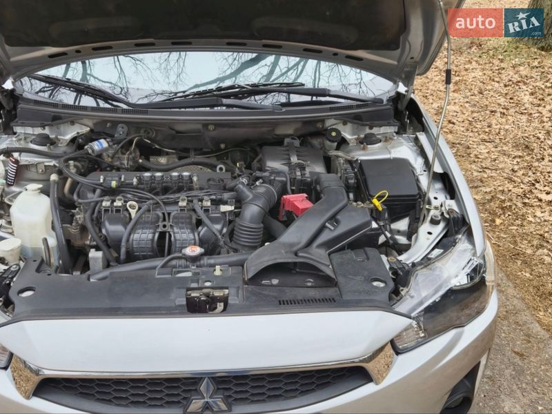 Седан Mitsubishi Lancer 2015 в Чернигове