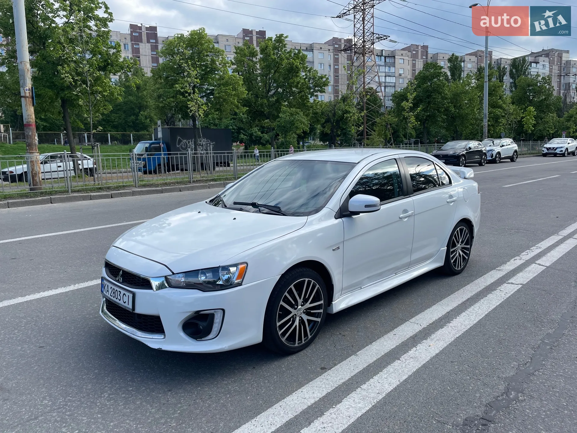 2016 Mitsubishi Lancer - фото 1