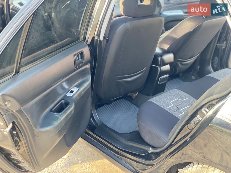 Седан Mitsubishi Lancer 2007 в Каменском фото 11 Седан Mitsubishi Lancer 2007 в Каменском