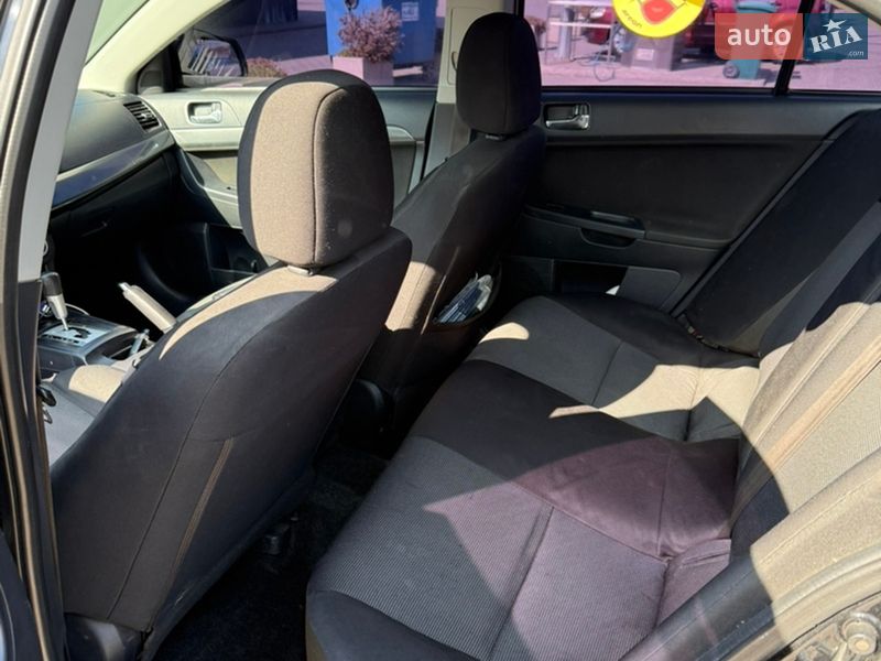 Седан Mitsubishi Lancer 2008 в Одессе