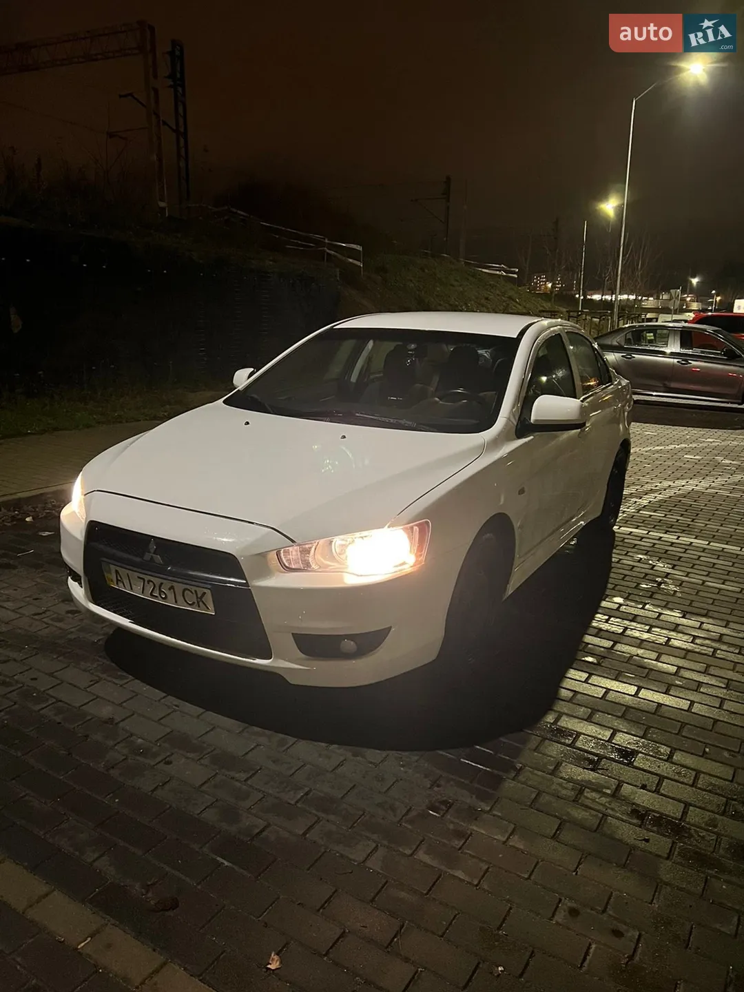 2010 Mitsubishi Lancer - мініатюра 5