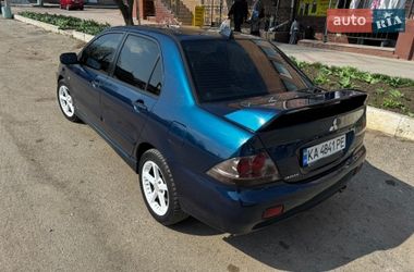 Седан Mitsubishi Lancer 2006 в Бобринце