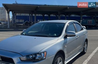Седан Mitsubishi Lancer 2009 в Києві