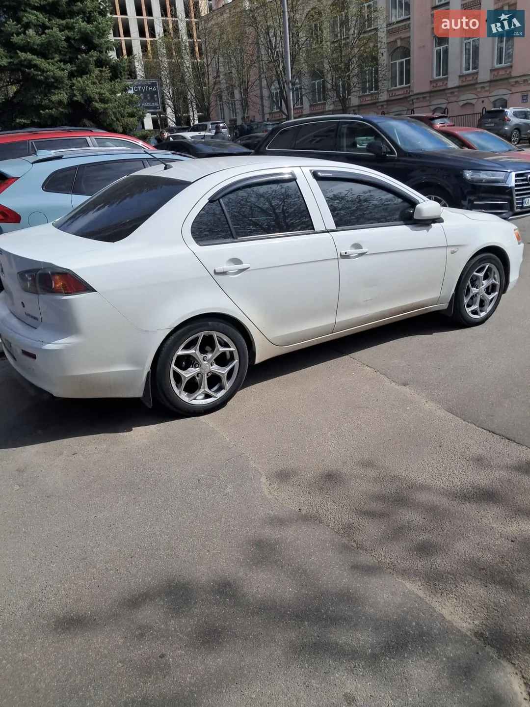 2010 Mitsubishi Lancer - мініатюра 5