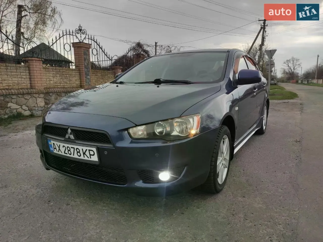 2010 Mitsubishi Lancer - мініатюра 19