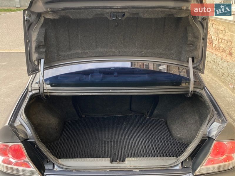 Седан Mitsubishi Lancer 2005 в Дрогобыче фото 9 Седан Mitsubishi Lancer 2005 в Дрогобыче