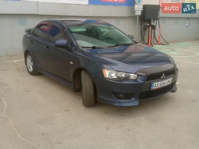 Mitsubishi Lancer