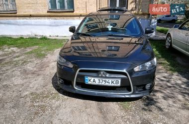 Седан Mitsubishi Lancer 2015 в Києві
