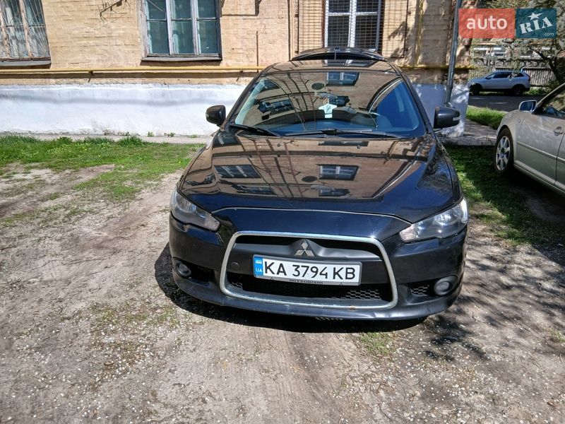 Mitsubishi Lancer 2015