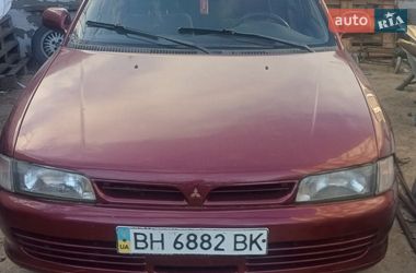 Седан Mitsubishi Lancer 1995 в Беляевке