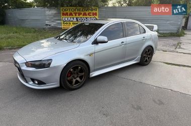 Седан Mitsubishi Lancer 2013 в Киеве