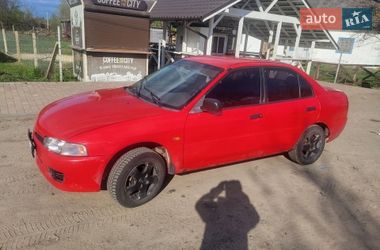 Седан Mitsubishi Lancer 1996 в Старом Селе