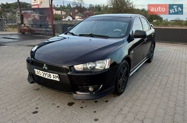Седан Mitsubishi Lancer 2008 в Хусті