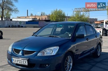 Седан Mitsubishi Lancer 2003 в Киеве