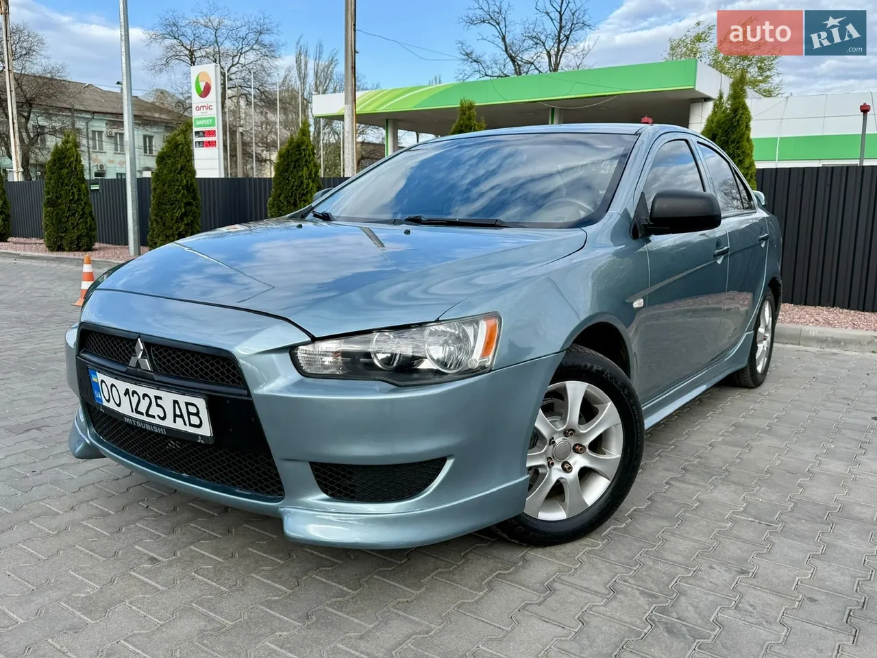 2011 Mitsubishi Lancer - мініатюра 23